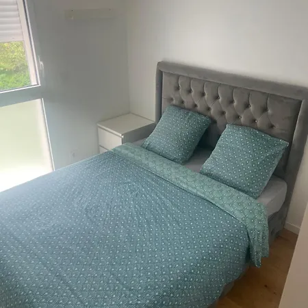 Apartament Home2 Pantin